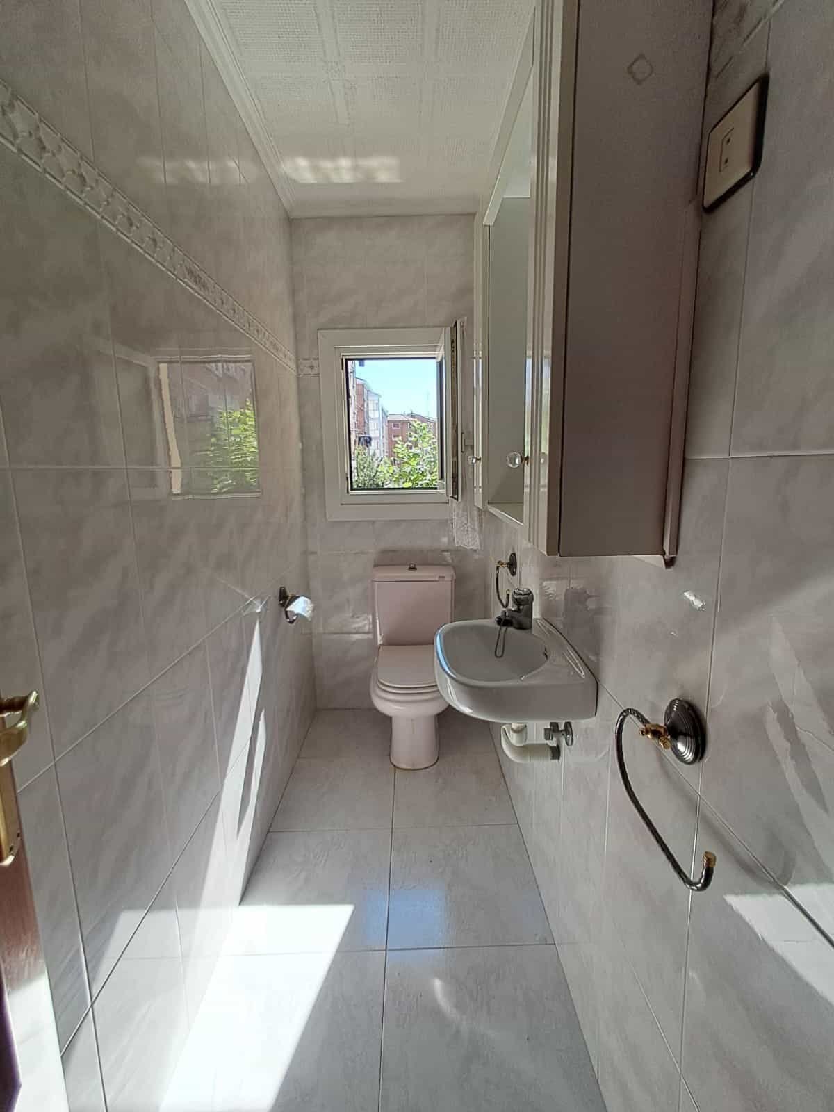 whatsapp image 2025 07 10 at 11.25.23 (1)